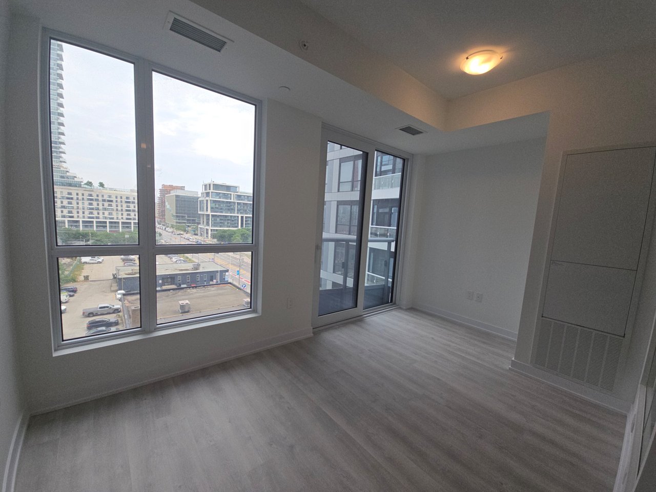 15 Richardson Street, Toronto C08 Unit: 711