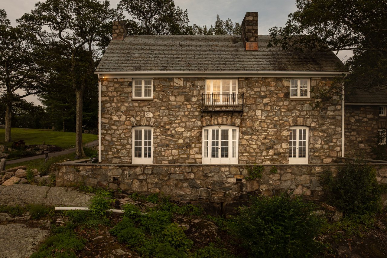 401 Woodmont Road