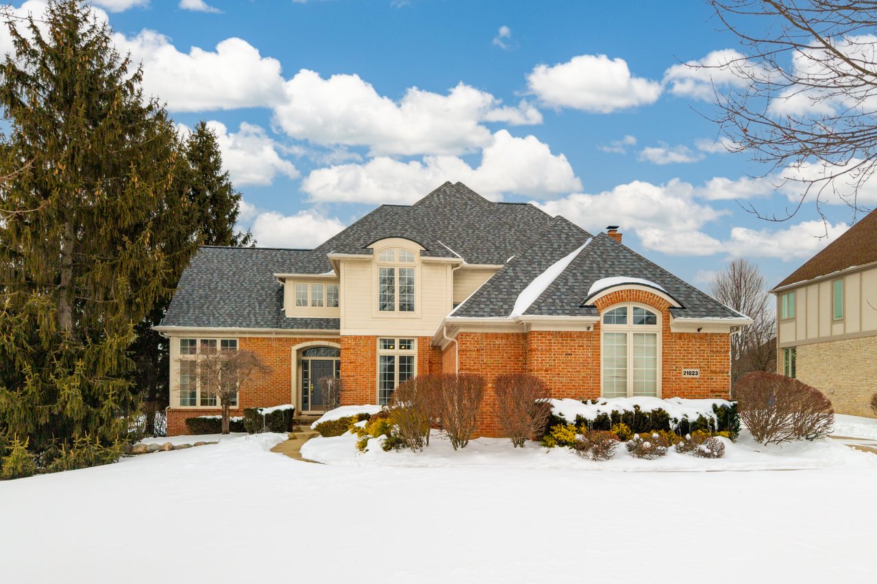 21823 Picadilly Circle