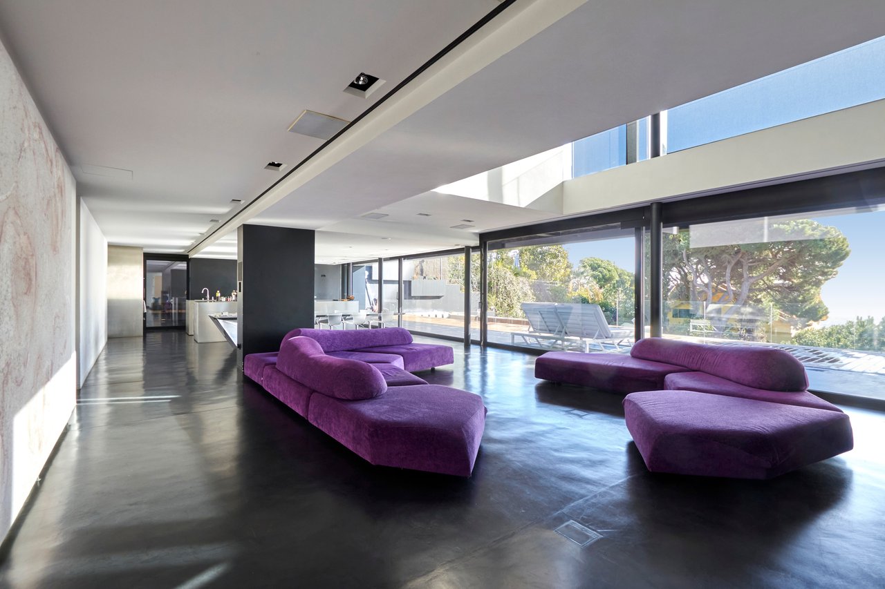 Barcelona Contemporary Villa