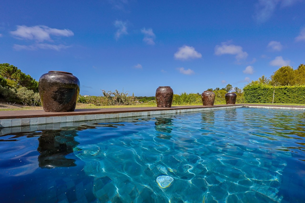 Japanese-Inspired Villa in Bom Sucesso Resort, Óbidos