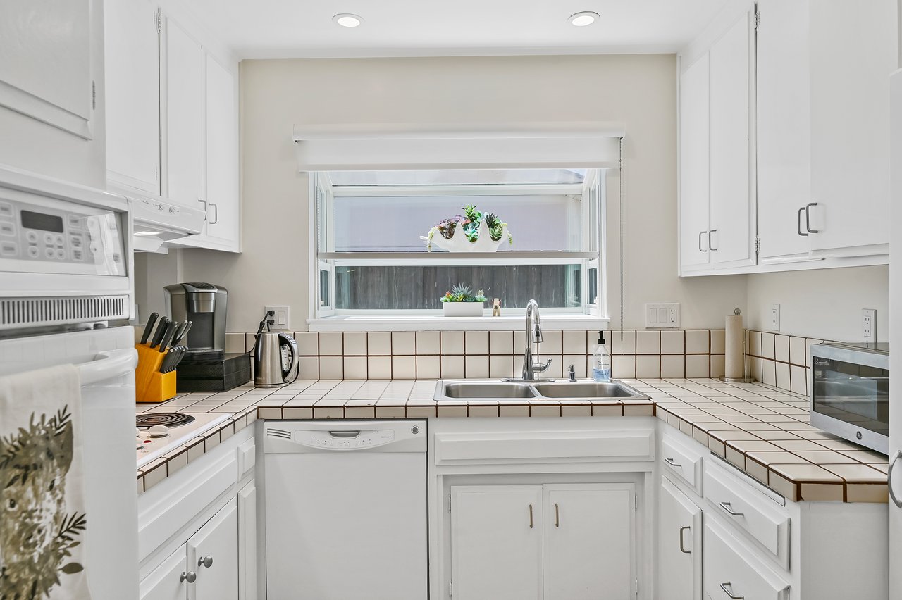38 San Ramon Way