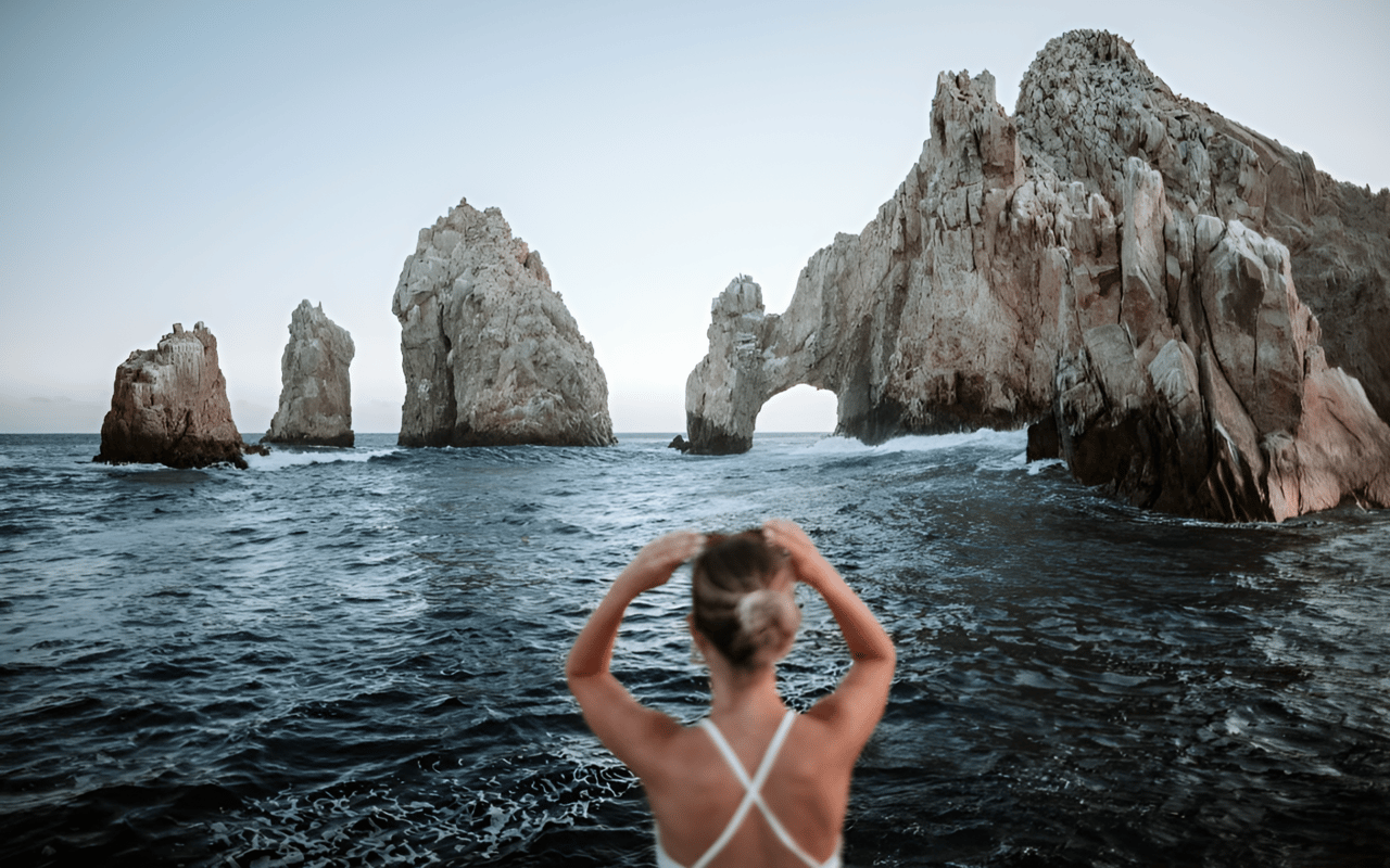 How to Plan the Perfect Romantic Cabo Getaway