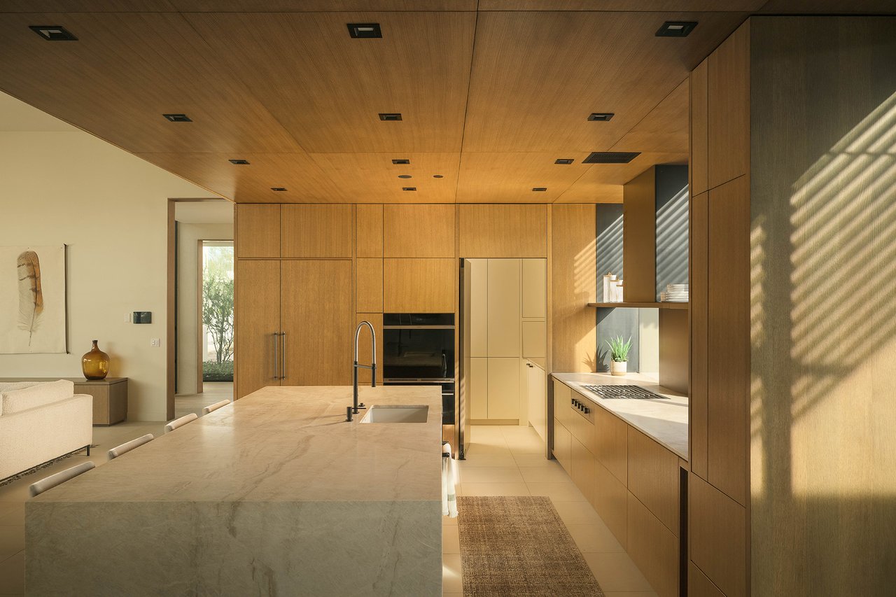 5287 N INVERGORDON Road