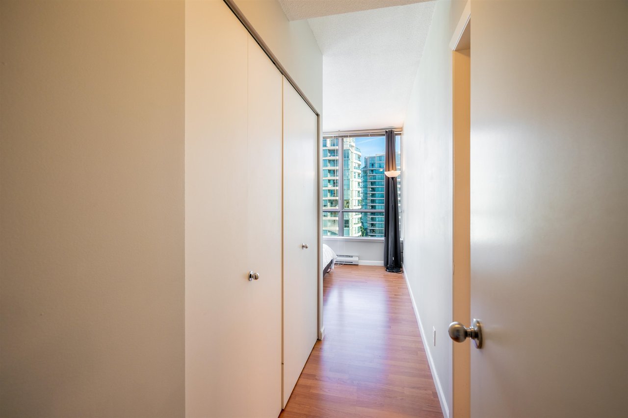 907-8871 Lansdowne Rd