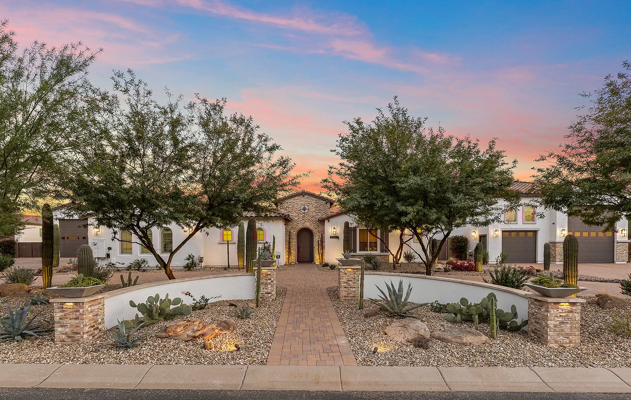 7749 W ARTEMISA Avenue