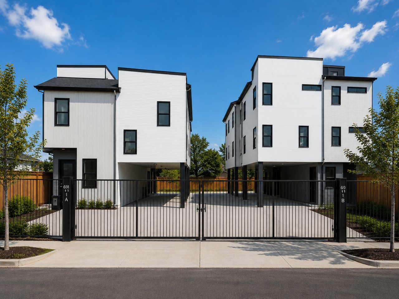 6911 & 6915 Easter St | Houston, TX 77091