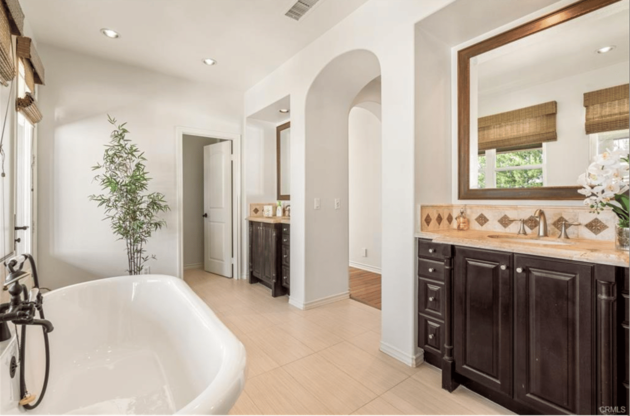 2285 Vellano Club Drive