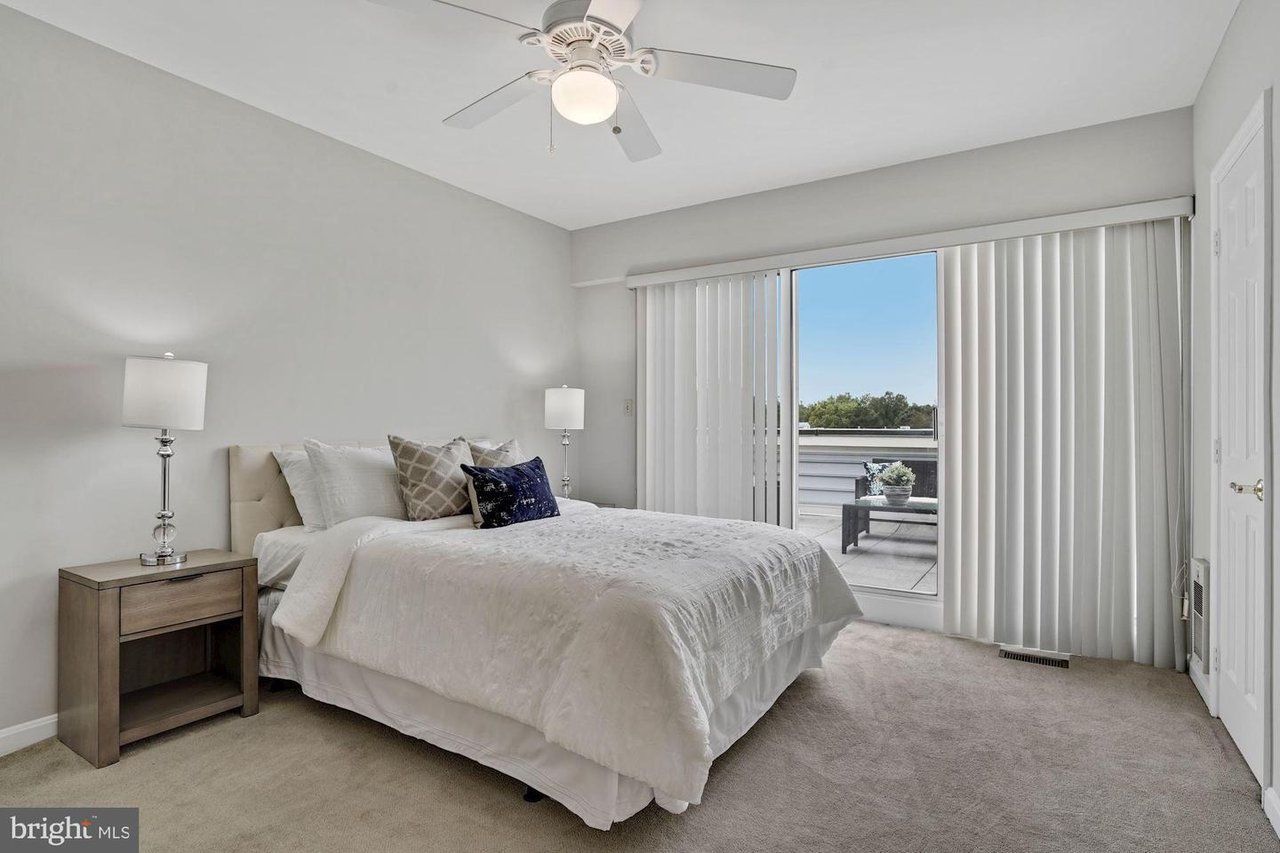 2407 20Th St NW Unit #1096, Washington, DC 20009