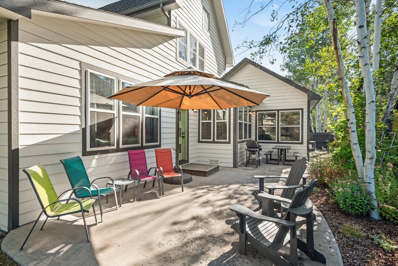 Your New Willits Home Awaits