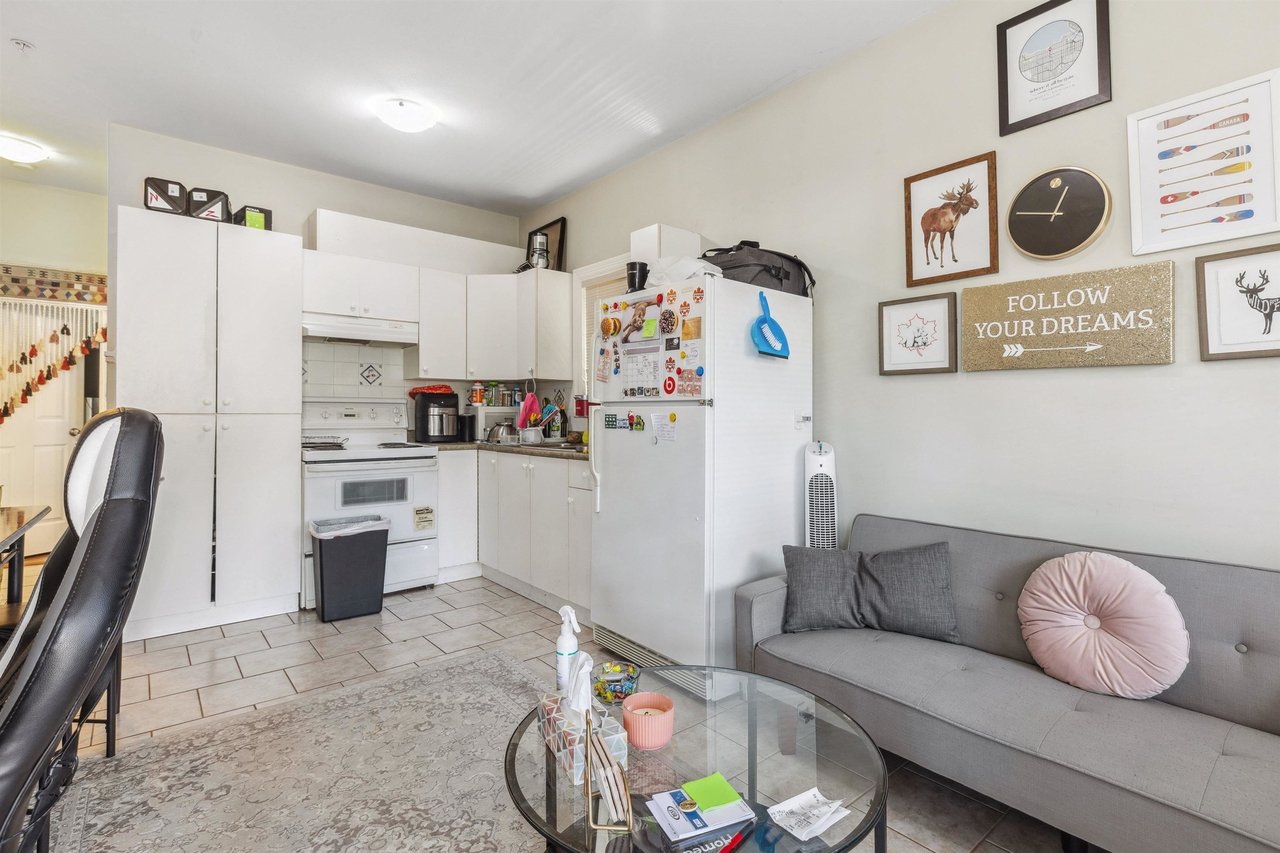 465 E 55th Ave