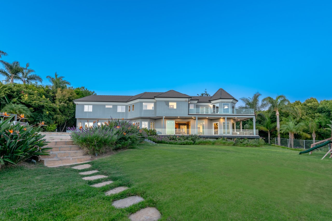 27551 Pacific Coast Hwy