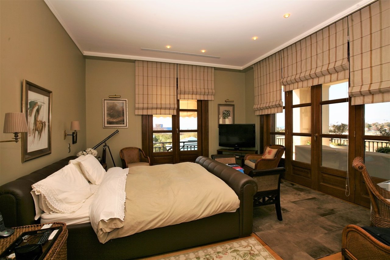 Special Luxury Condo with Sea Views in Athens