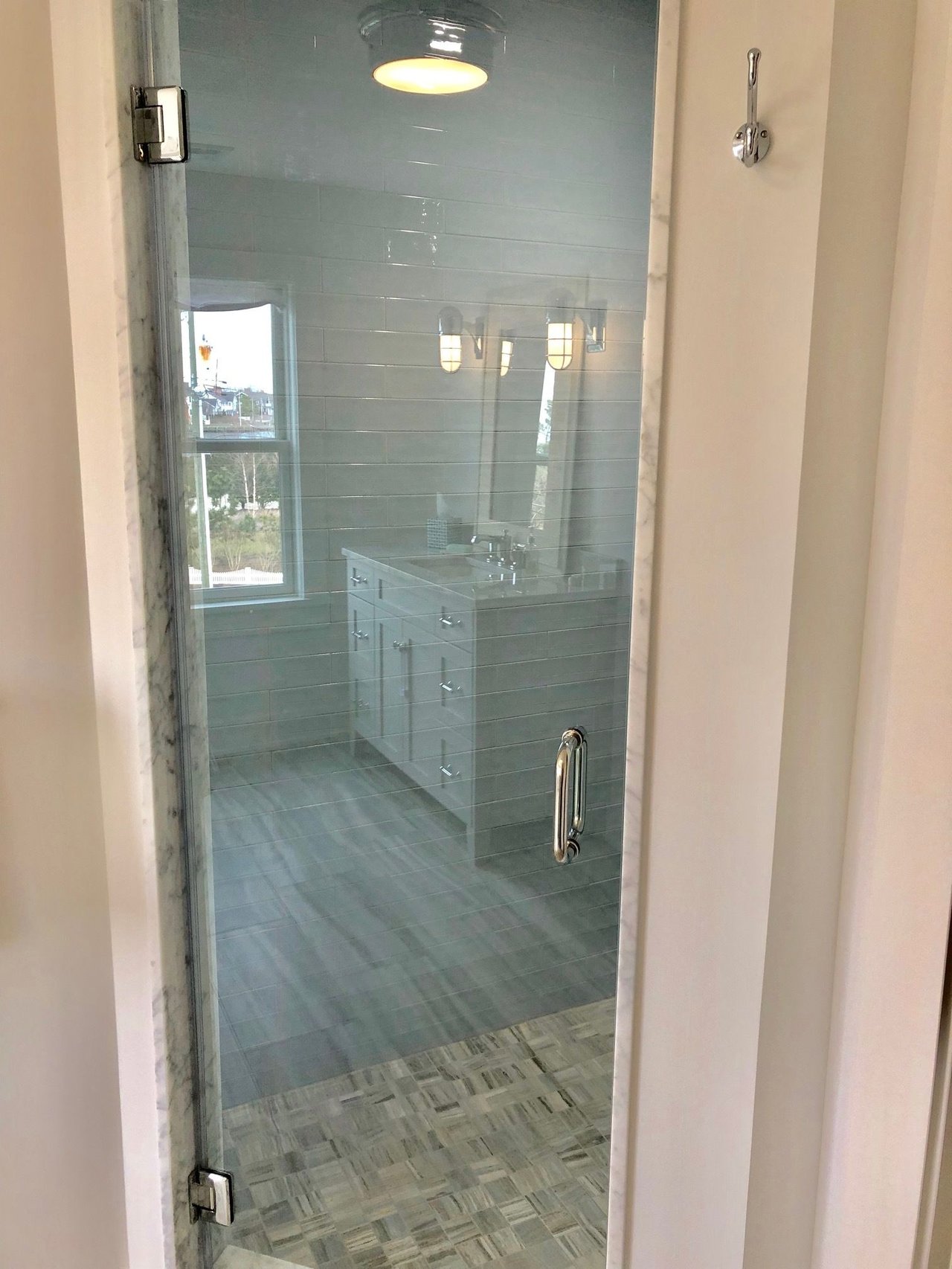 #103 Exclusive Curtis Point