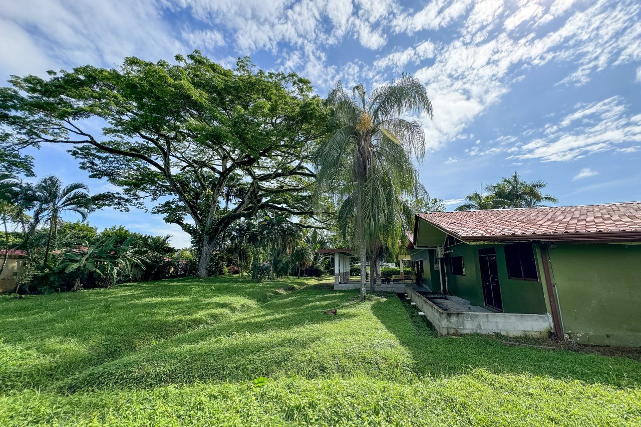 La Casona , 5 bdr estate