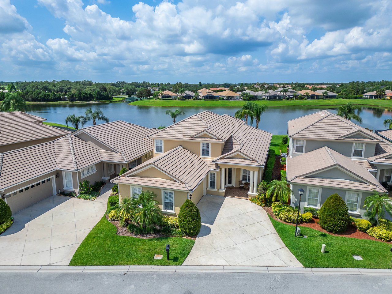 Laurel Glen Community