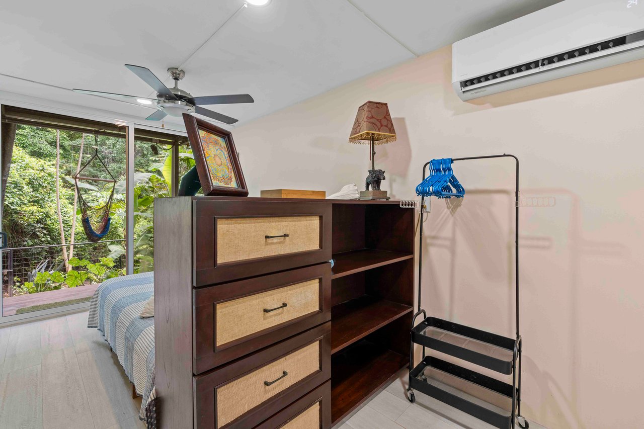 Casa Lemonpaloosa | Very Private Container Home!