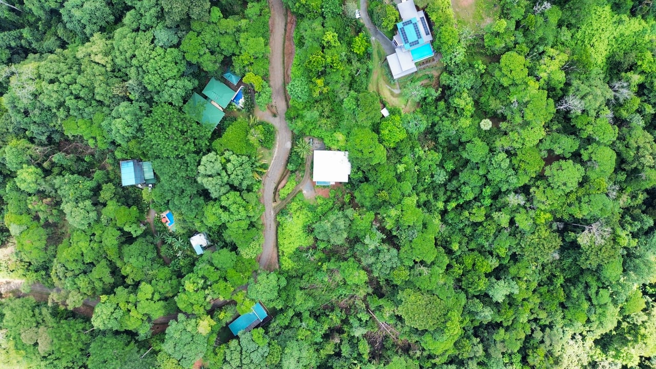Casa Tucán, Ocean View Villa with Private Trail to River & Waterfalls