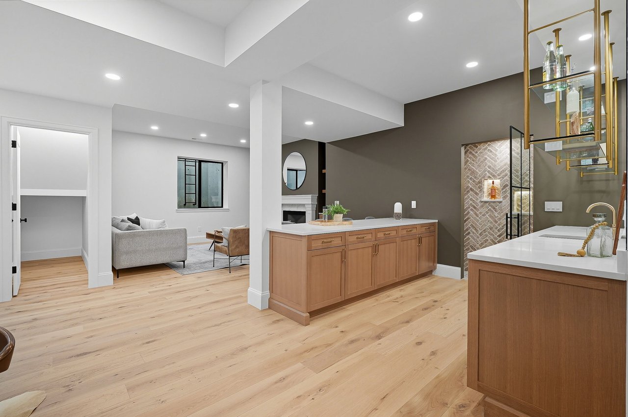 1184 S. Williams St