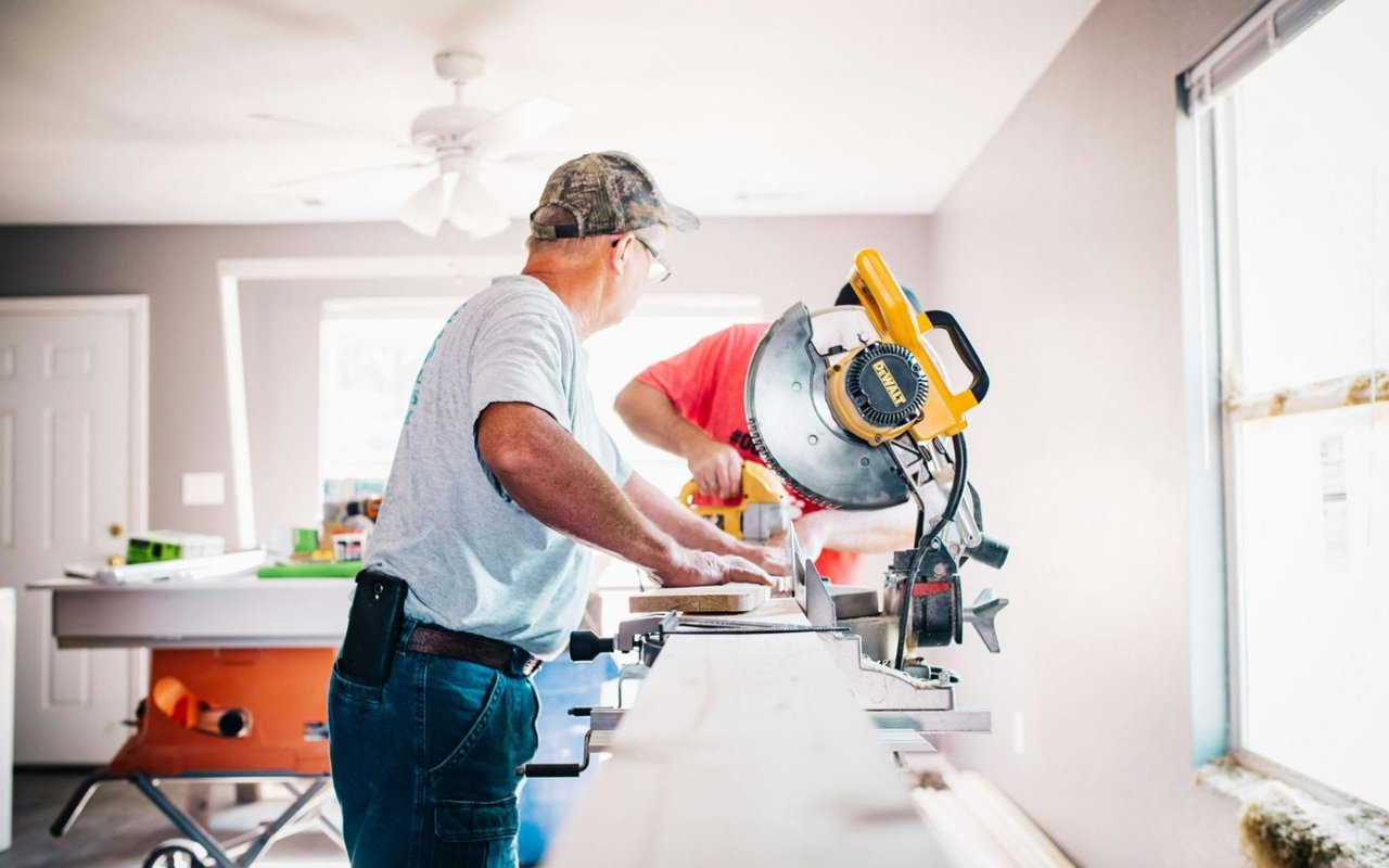 7 Tips for Hiring a Remodeling Contractor
