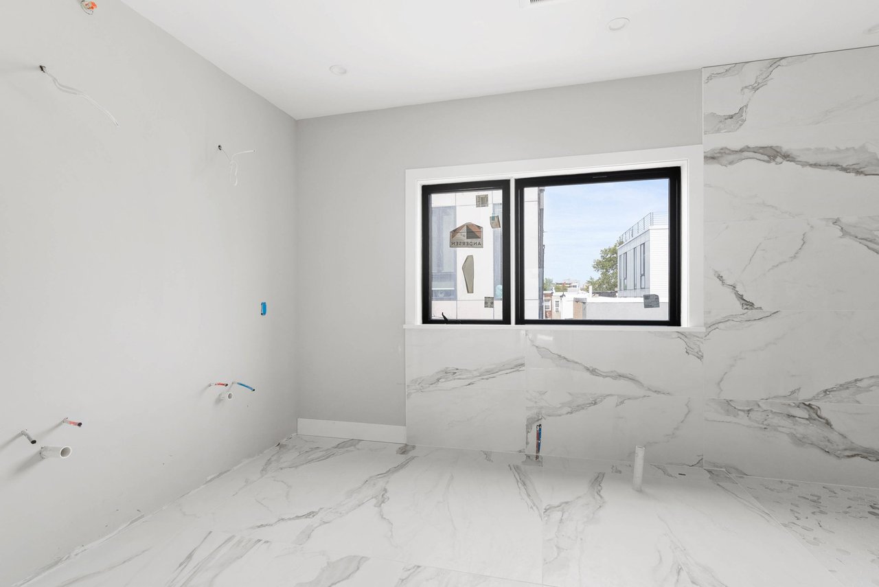 834 Cameron St, Philadelphia, PA 19130