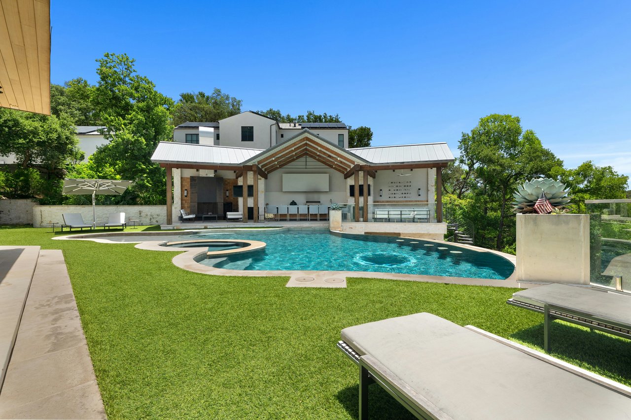 1875 Westlake Drive