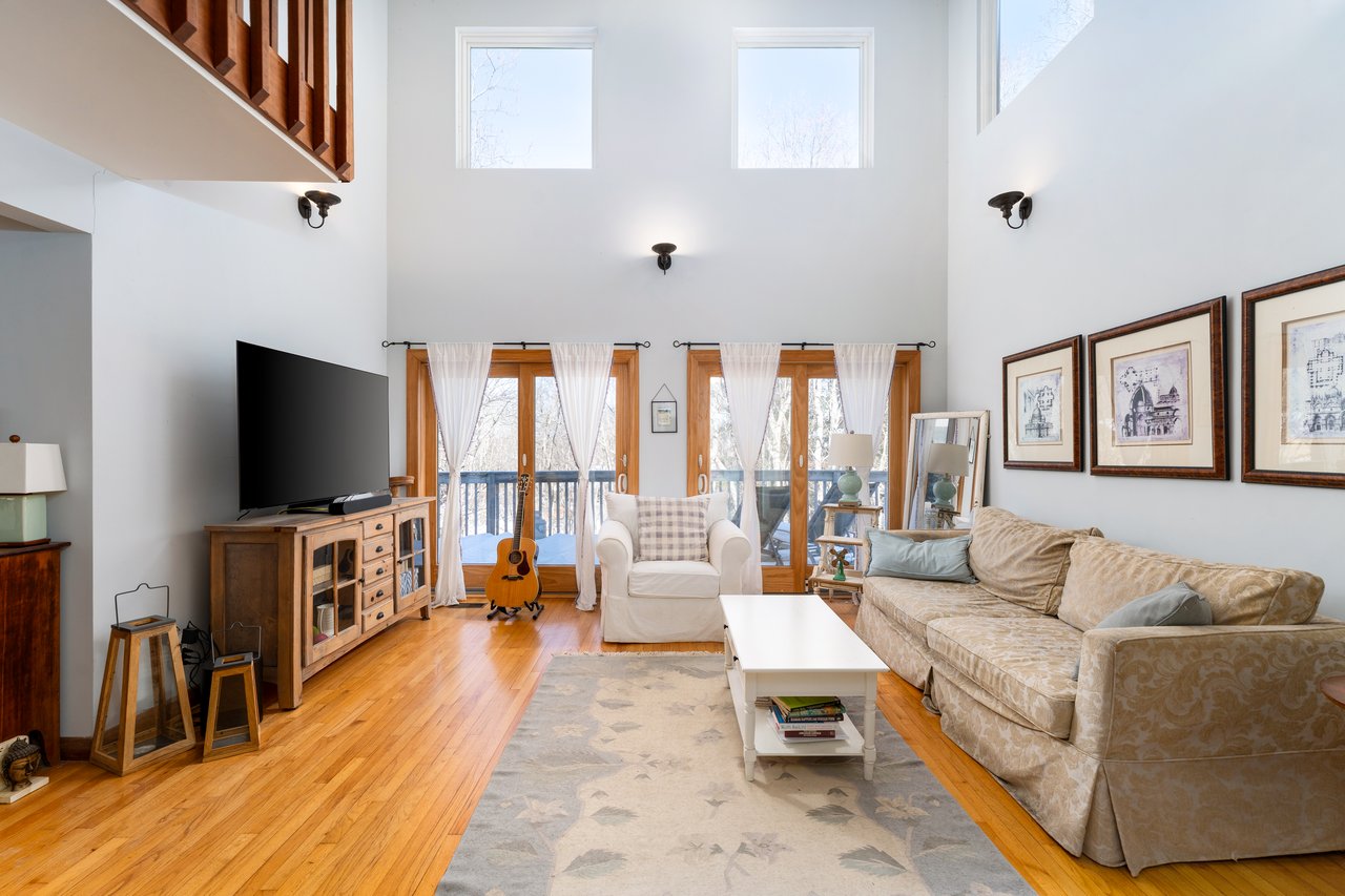 48 Island View Drive West