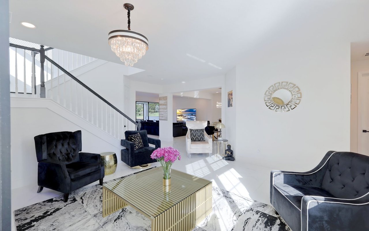 11604 Meadowrun Cir.