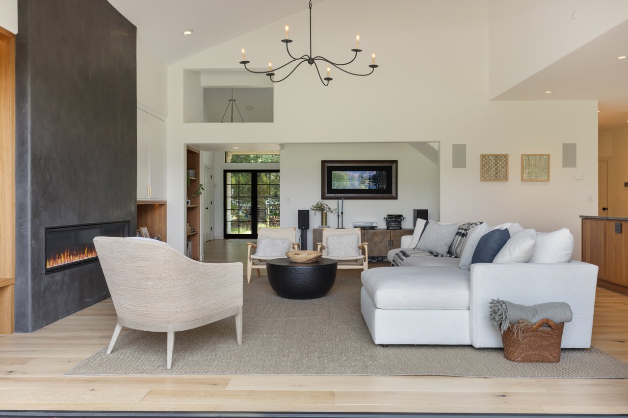 Private Singletree Listing- 161 Stagecoach Road, Edwards
