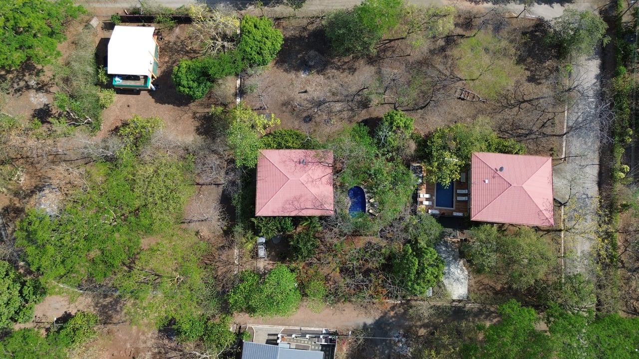 Casa Rosada Lomas de Conchal - Playa Puerto Viejo