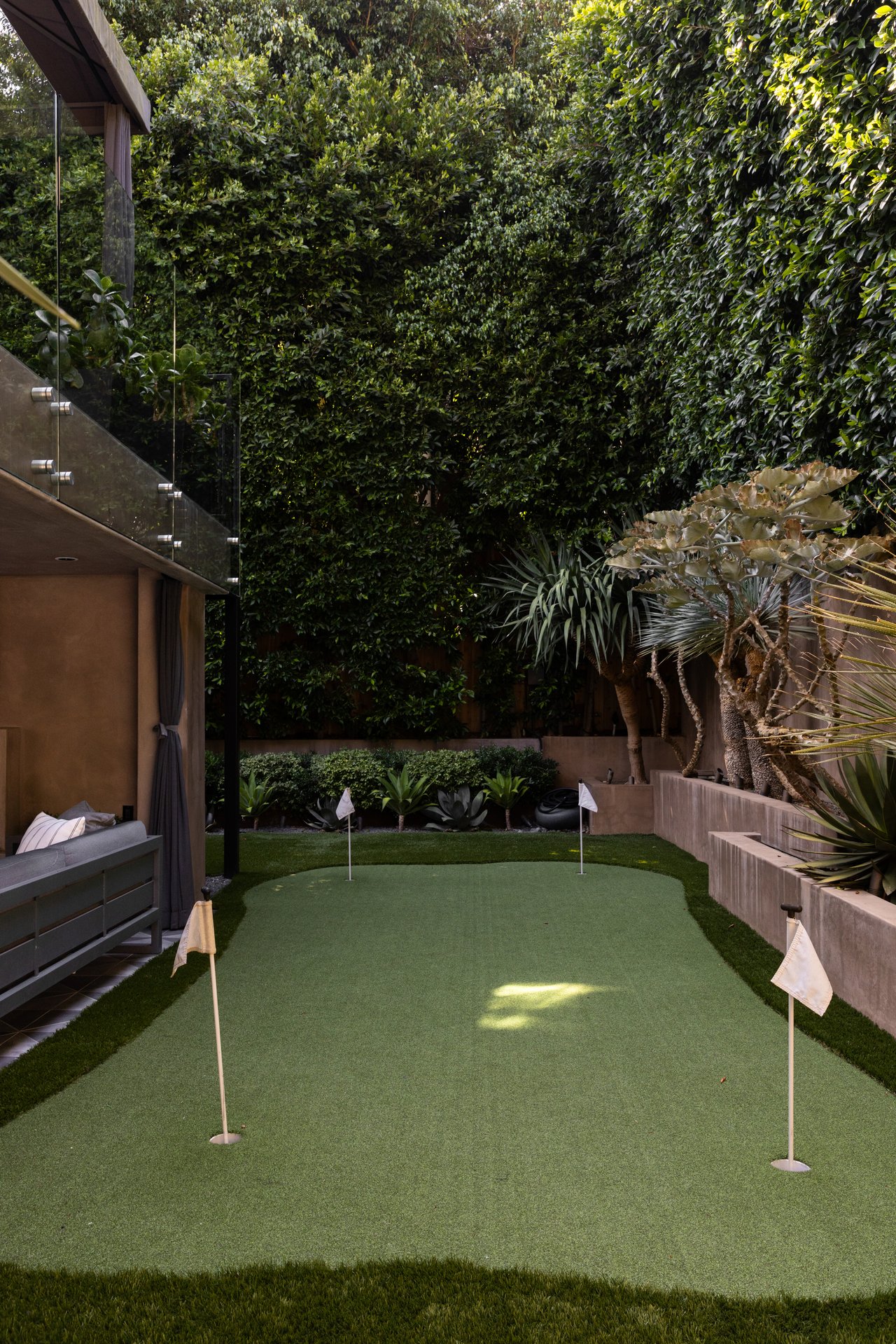 1853 Franklin Canyon Dr, Beverly Hills