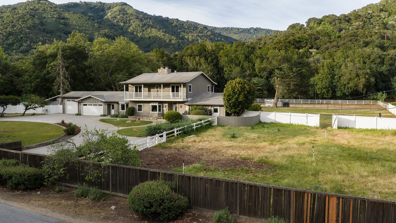 Carmel Valley Country Living