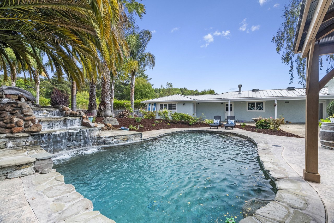 3999 Cherryvale Avenue | Soquel, California