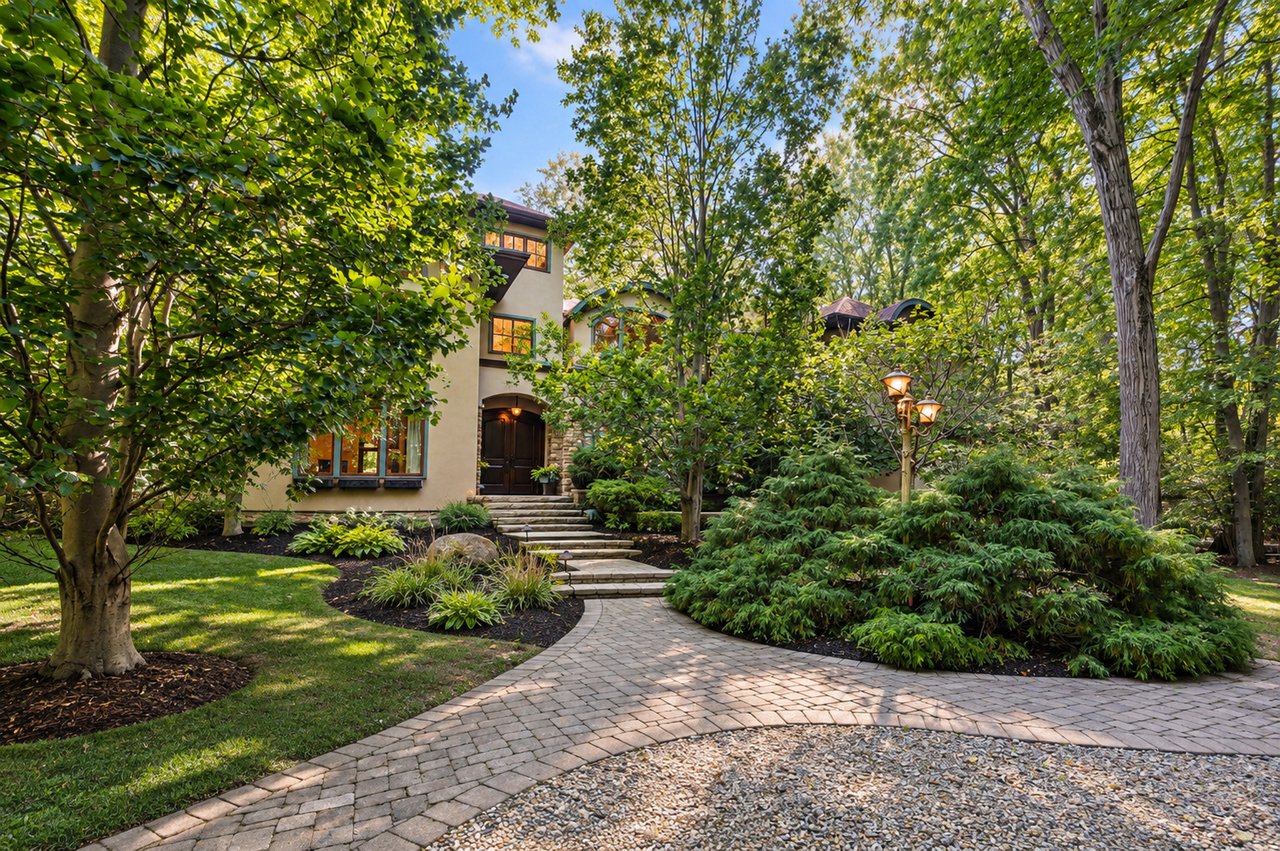 Wooded Coastal Retreat