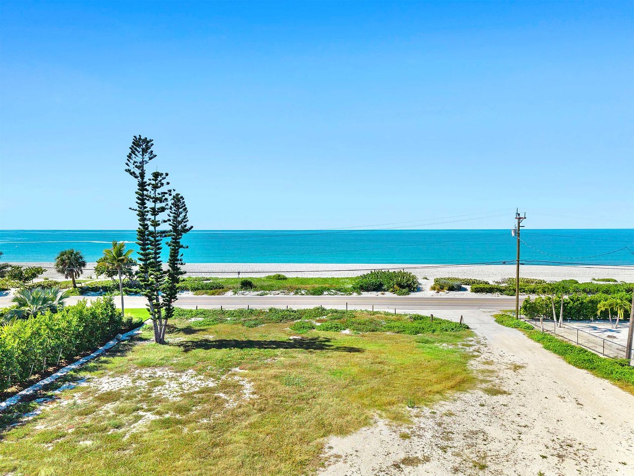 15819 Captiva DR