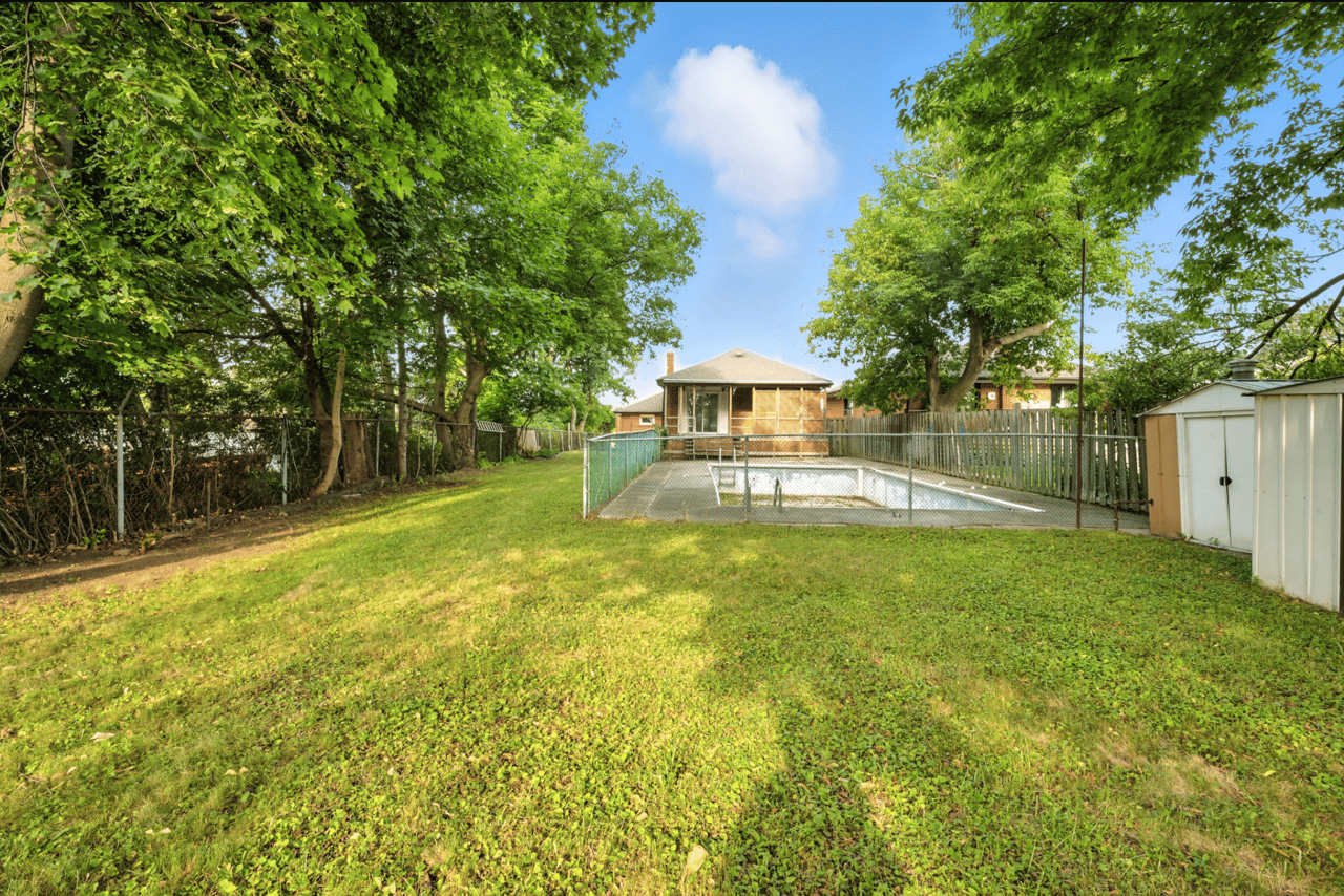 2975 Weston Road