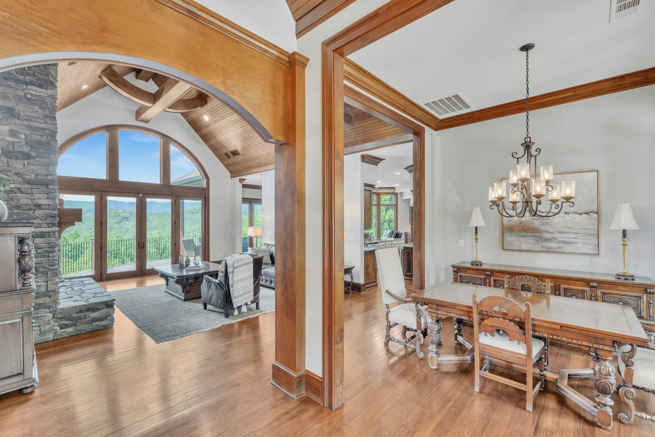 156 Cherokee Rose Trail
