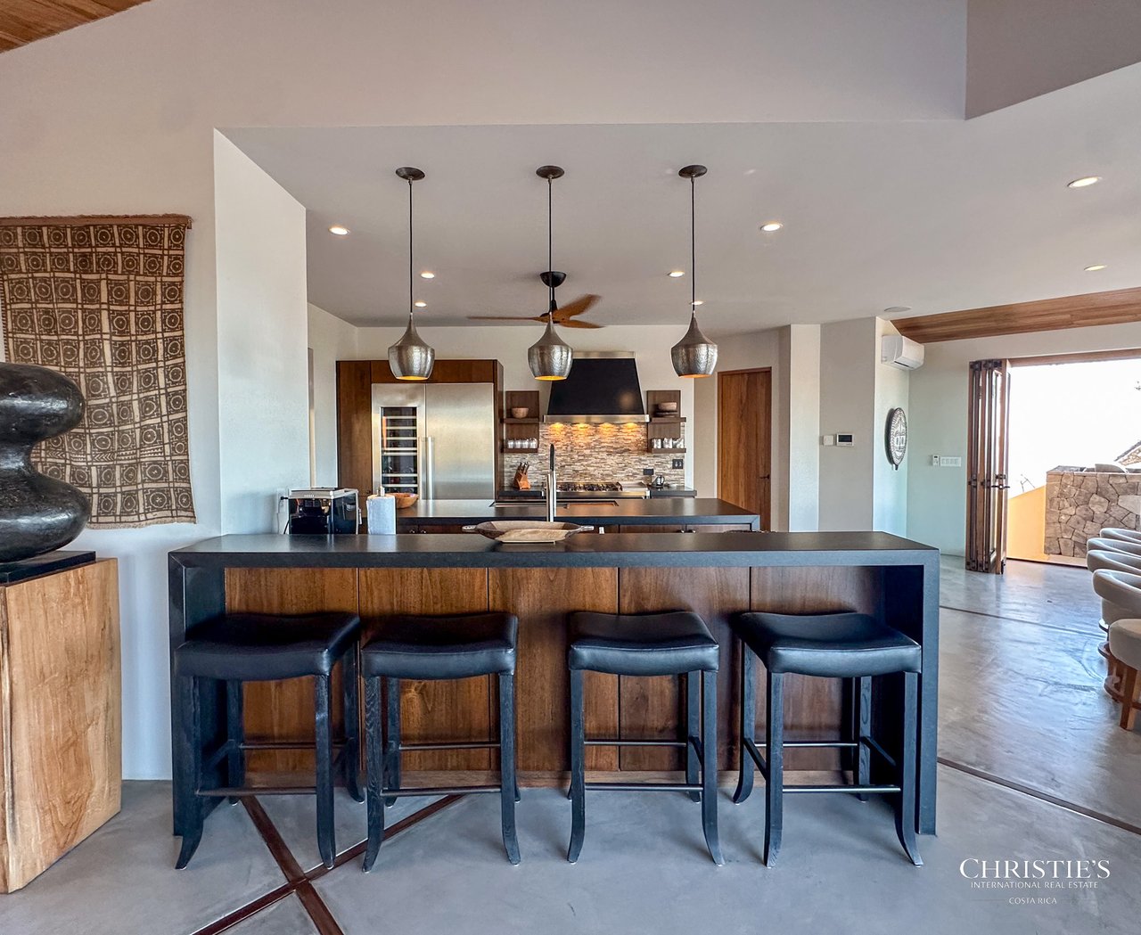 Casa Tres Doces - El Tesoro Development