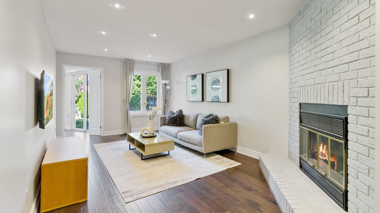 149 Roseborough Crescent