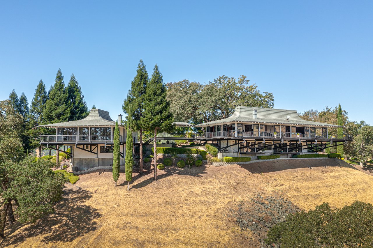 The Sky House of Mendocino County