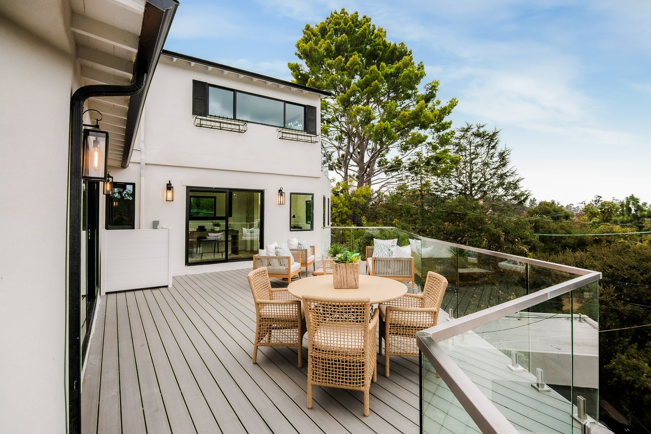 8921 Appian Way, Hollywood Hills