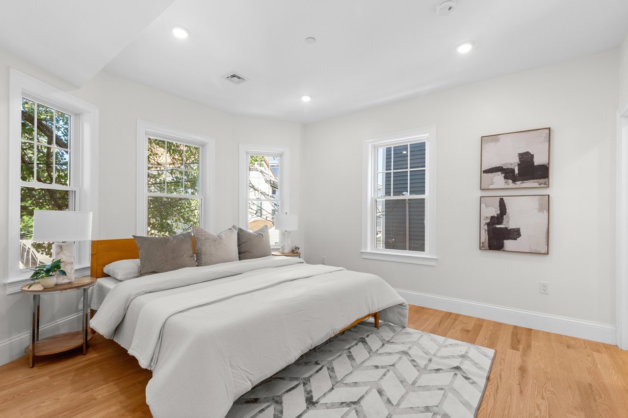 13 Langmaid Ave # 2