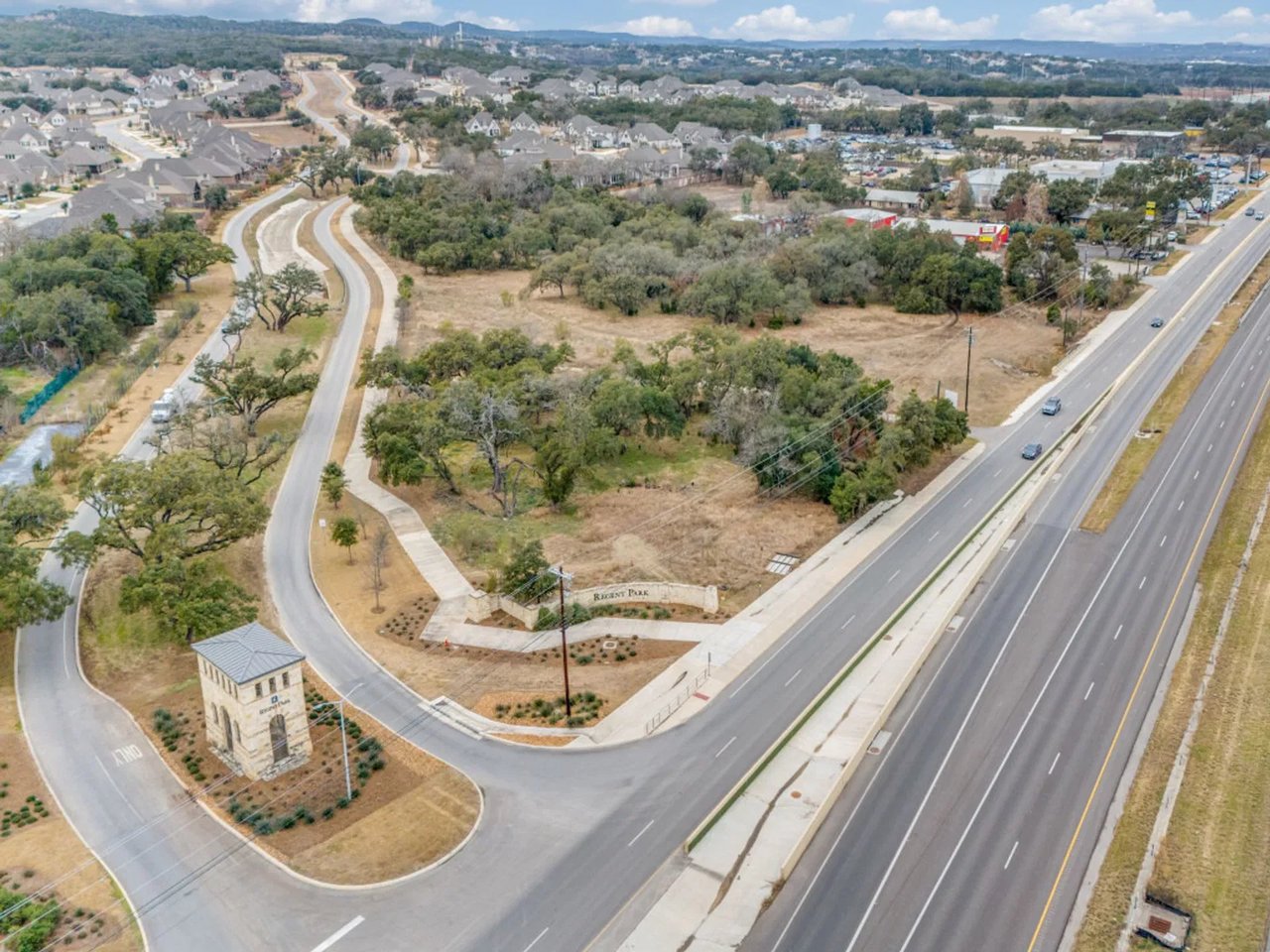 I10 Frontage Rd & Regent Blvd