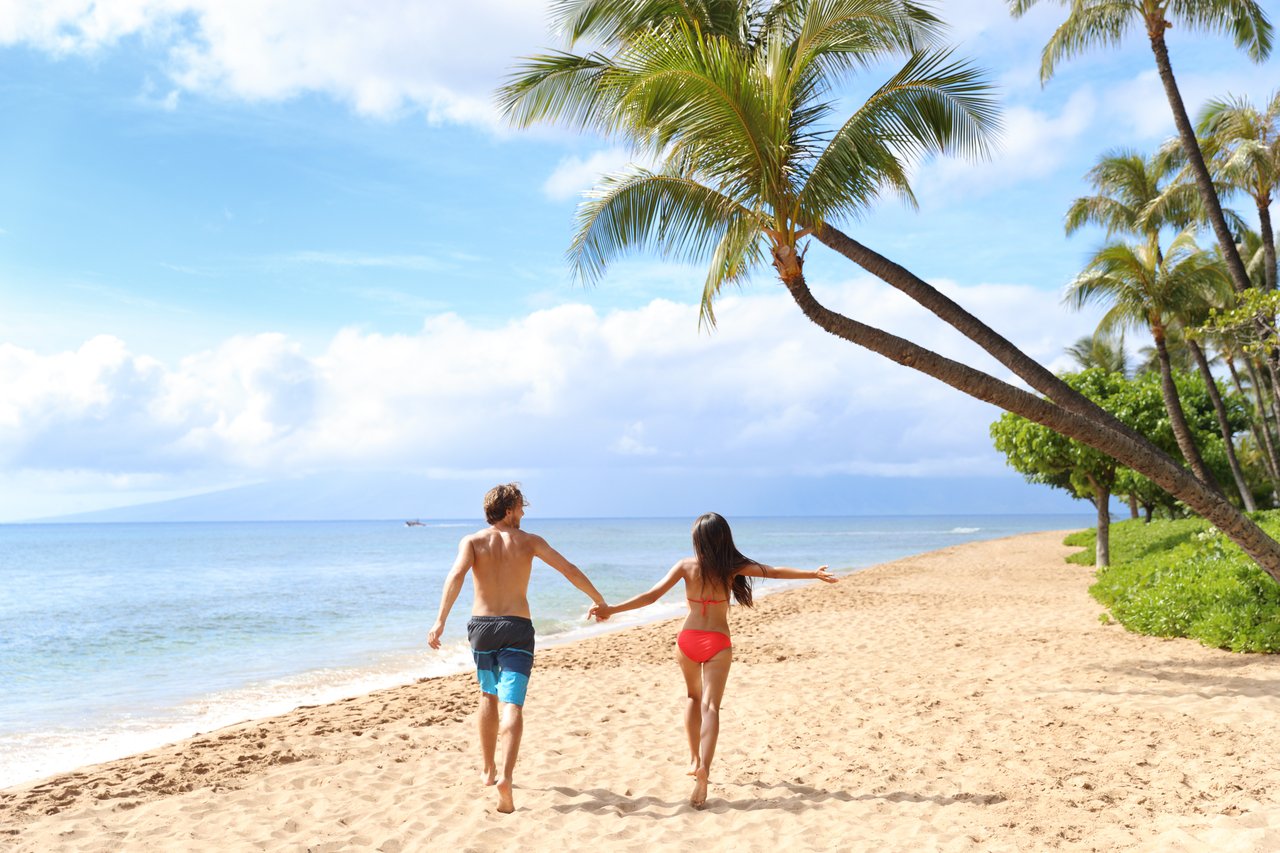 What Is It Like to Live on the Valley Isle? Pros and Cons of Life in Maui