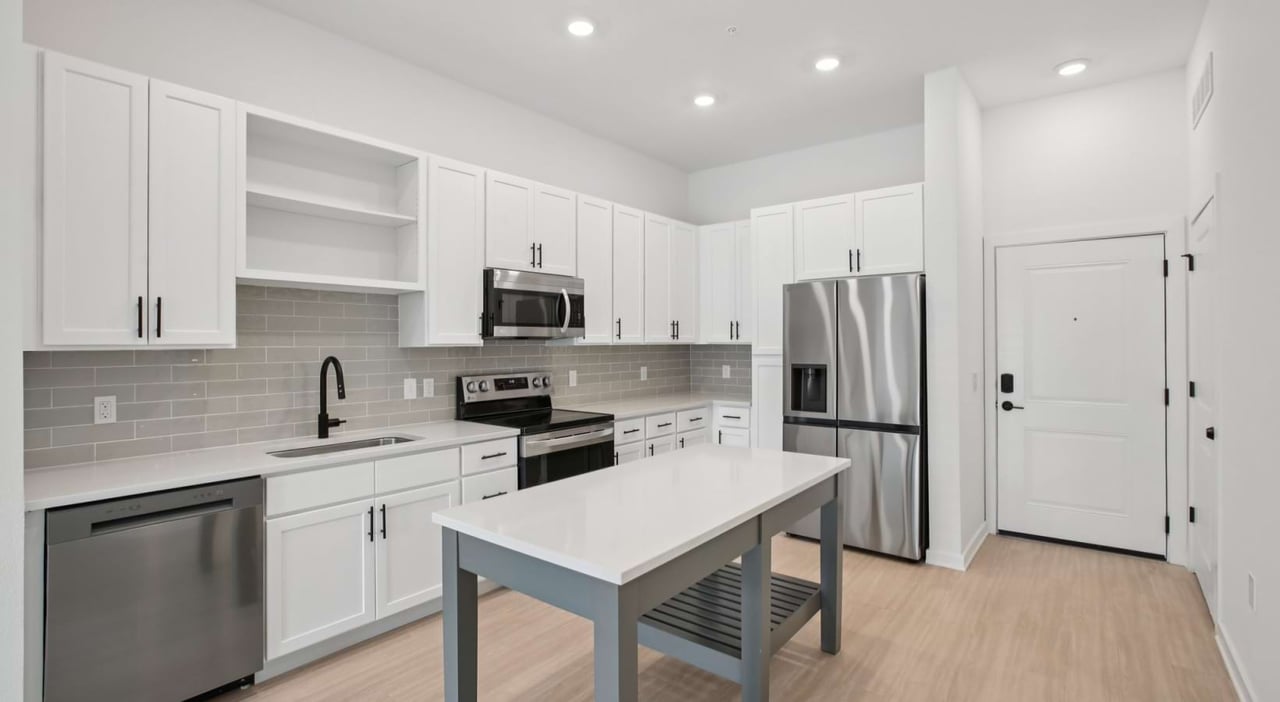 Evelyn Lofts 