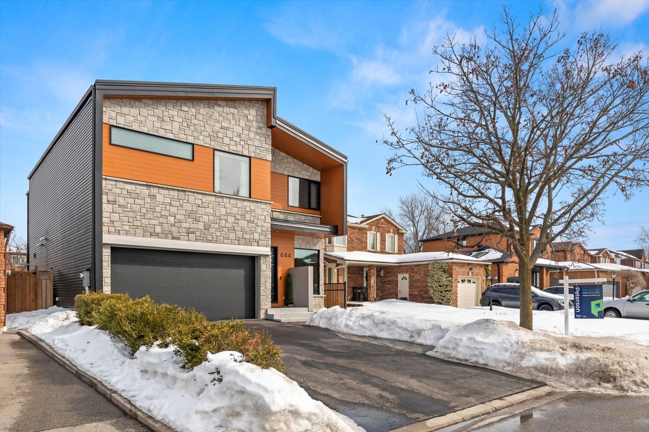 644 Roselaire Trail 