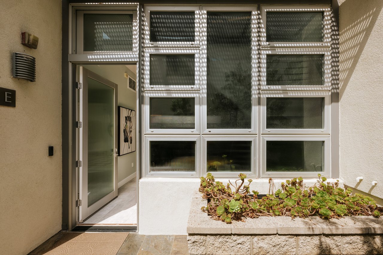 1524 11th St Unit: E