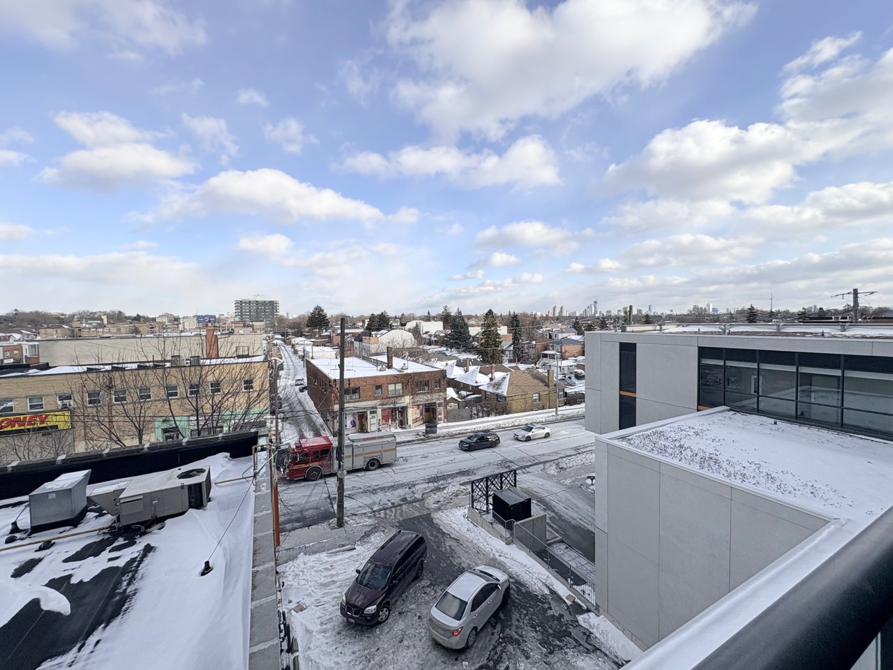 1603 Eglinton Avenue W 321