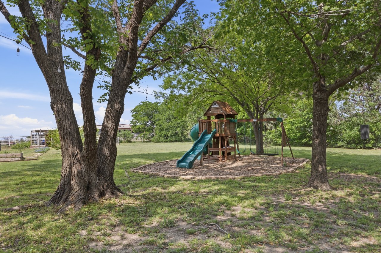 Acreage, Updated, All Near All Saints Episcopal School