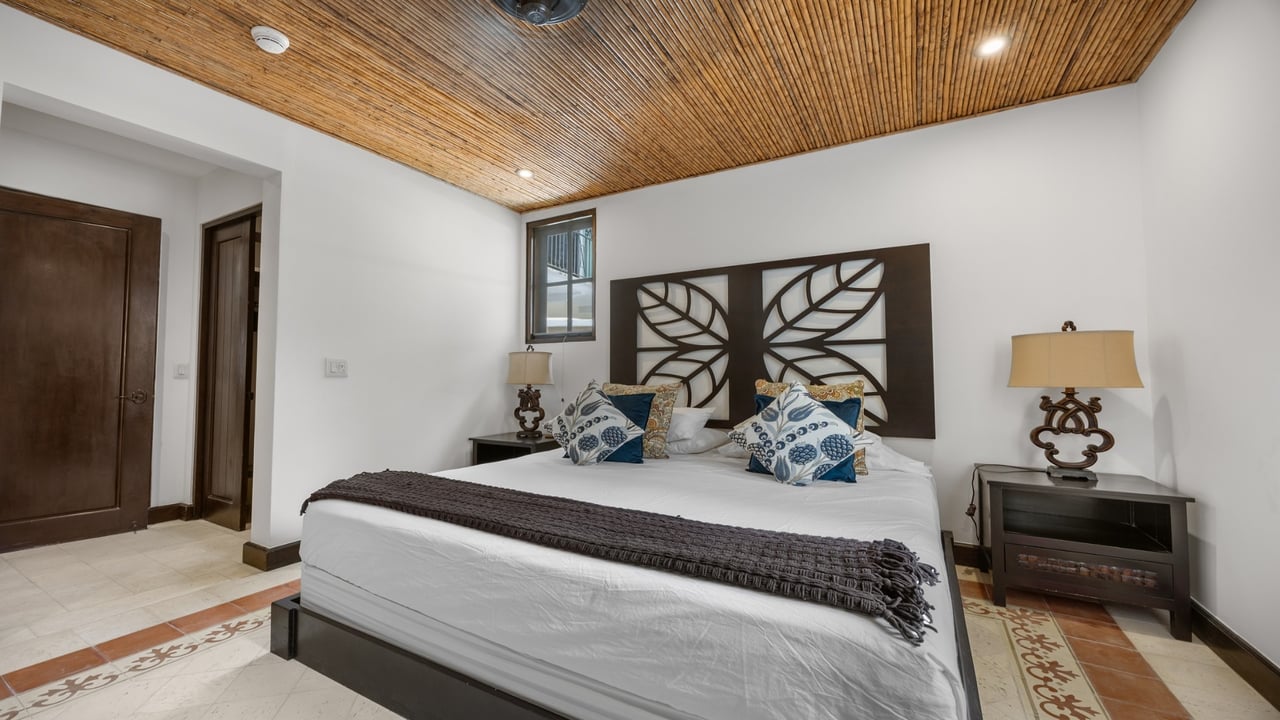La Antigua Unit 16 - Home Steps From the Beach